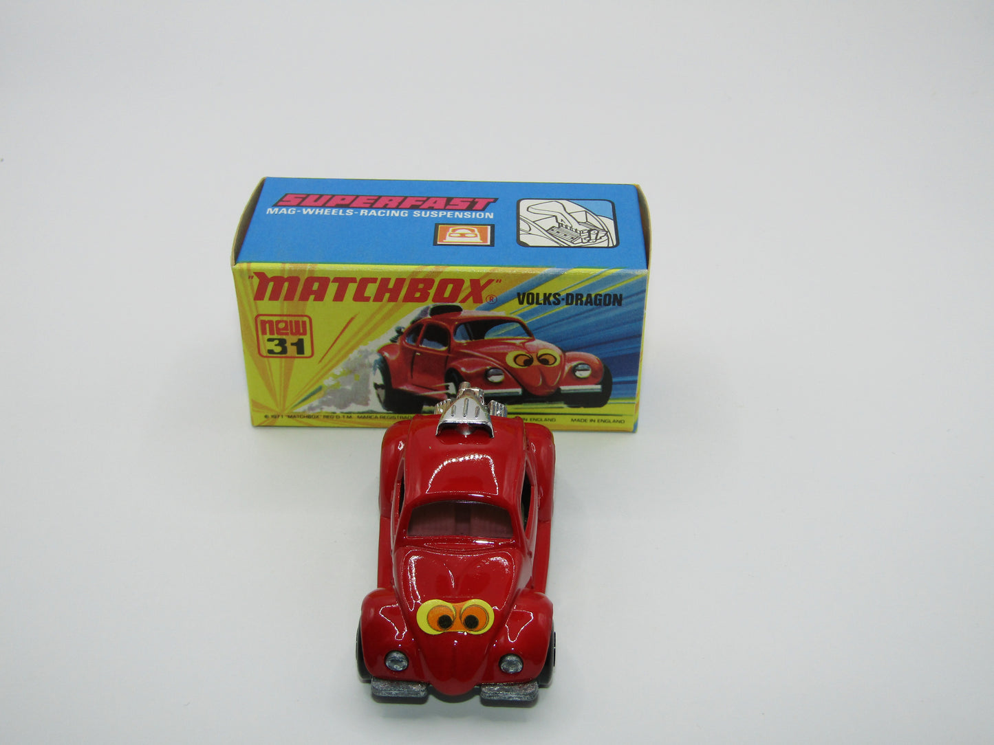 Matchbox Superfast 31B Volks-Dragon VERY DARK RED, Light Cream Interior