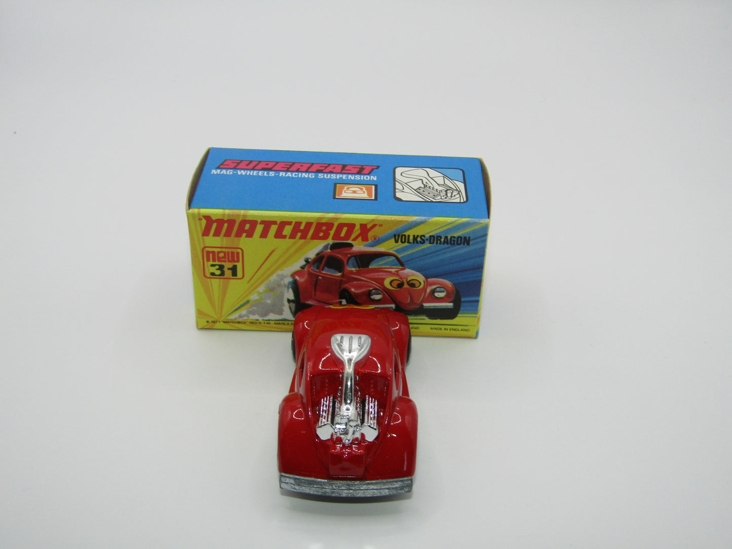 Matchbox Superfast 31B Volks-Dragon VERY DARK RED, Light Cream Interior