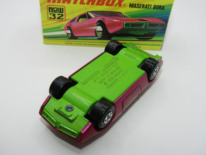Matchbox Superfast No 32B Maserati Bora DARK Magenta, LIME GREEN Base