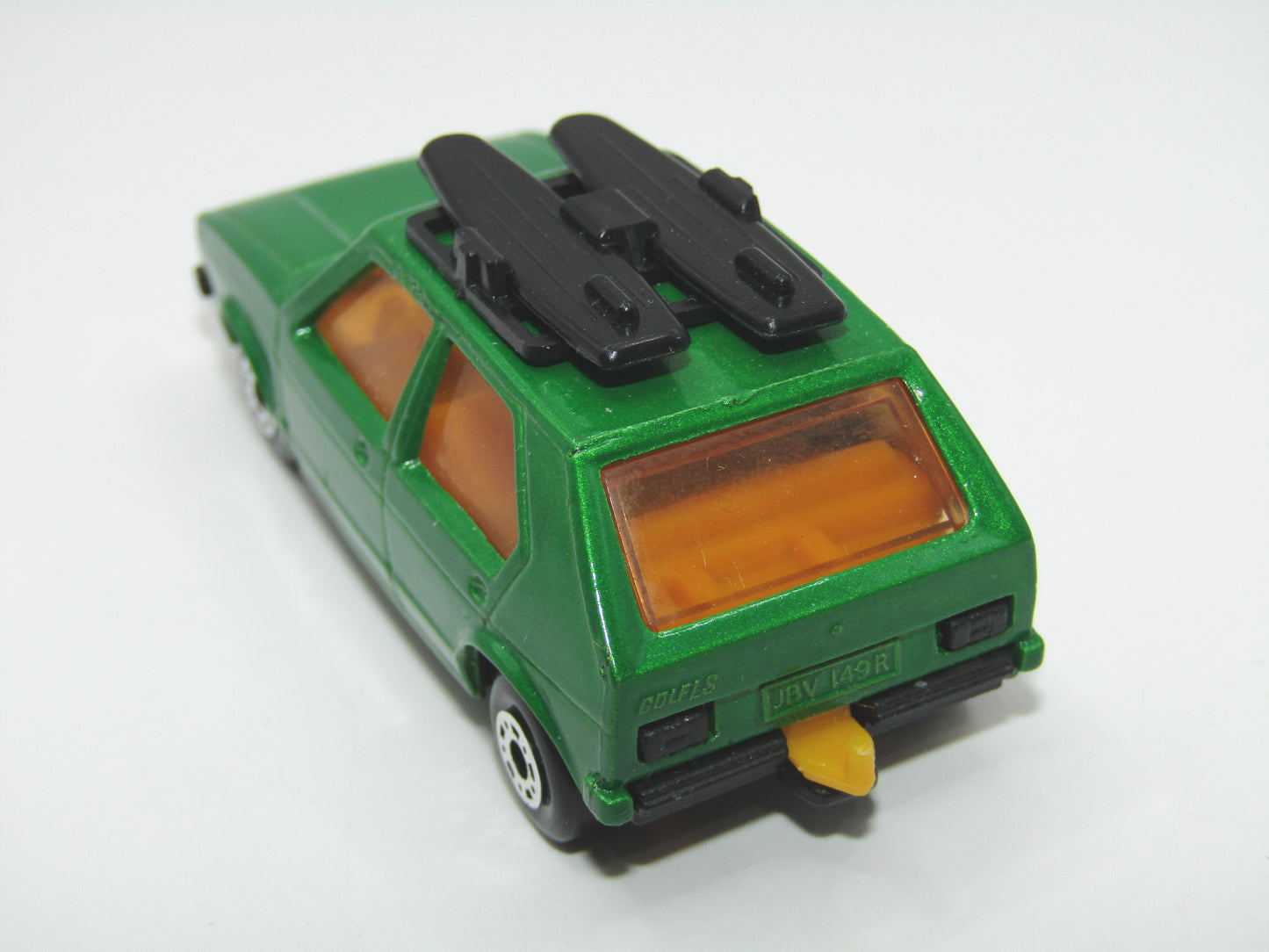 Matchbox Superfast 7C VW Golf Green Yellow Interior Satin Black Base