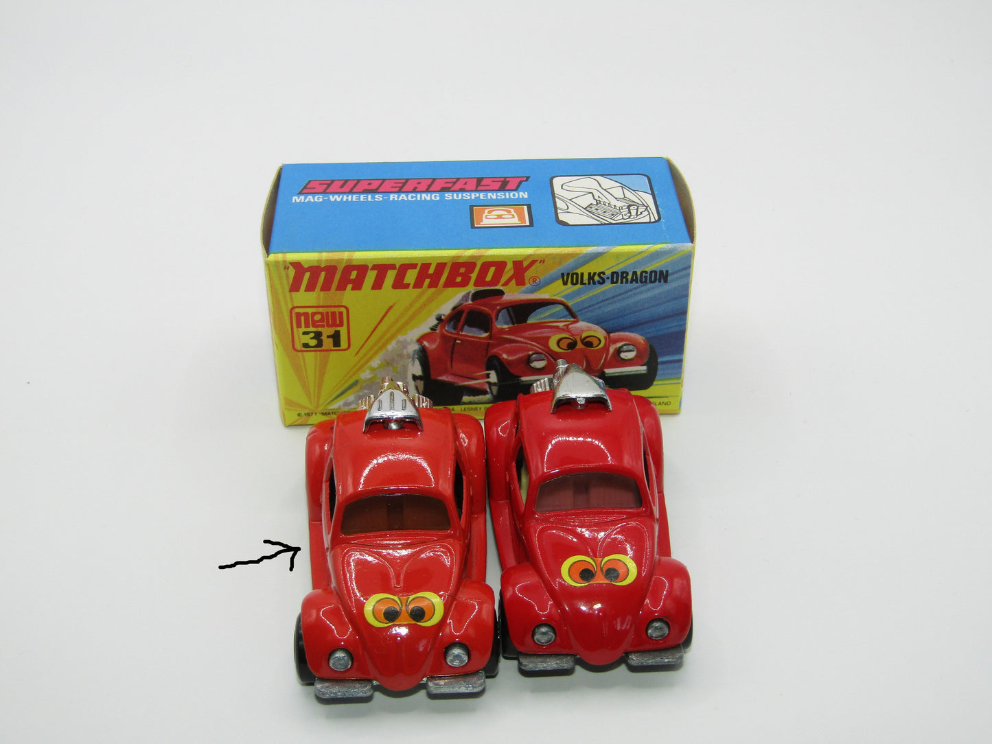 Matchbox Superfast 31B Volks-Dragon Very Light Red Ladybug Base