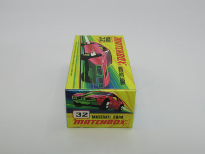 Matchbox Superfast No 32B Maserati Bora DARK Magenta, LIME GREEN Base