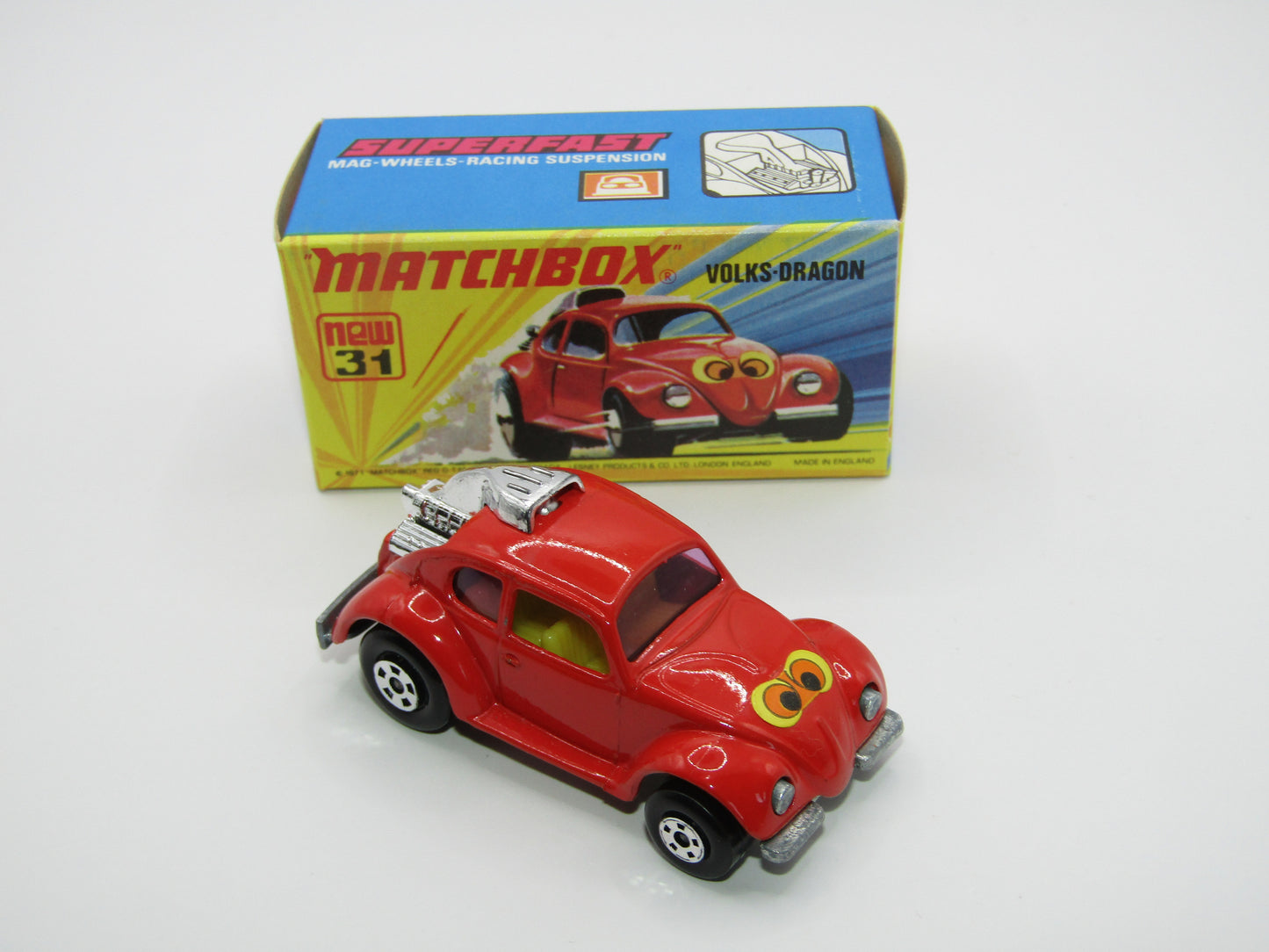 Matchbox Superfast 31B Volks-Dragon Very Light Red Ladybug Base