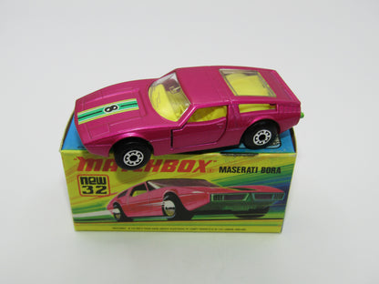 Matchbox Superfast No 32B Maserati Bora PURPLE 5 Arch Wheels 8 Label