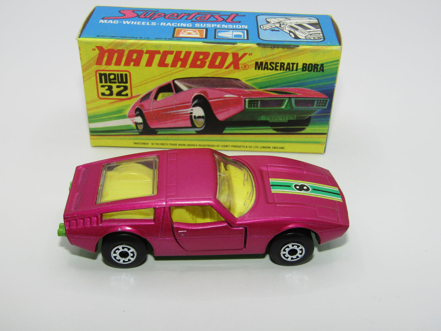 Matchbox Superfast No 32B Maserati Bora PURPLE 5 Arch Wheels 8 Label