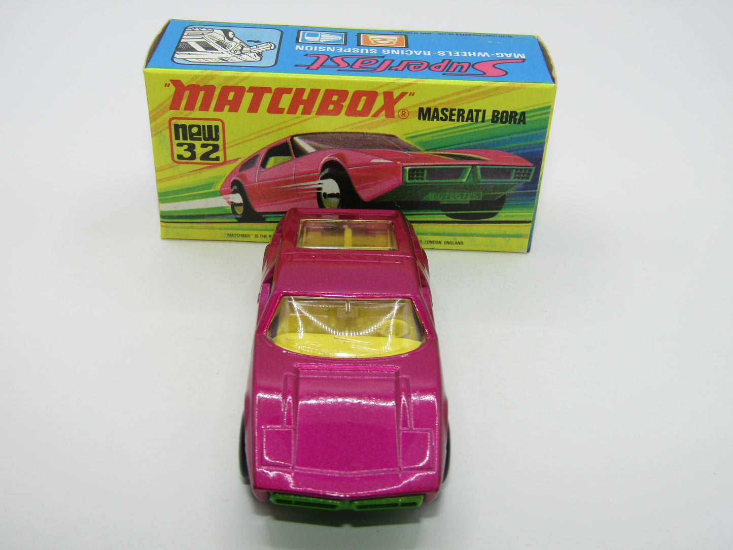Matchbox Superfast No 32B Maserati Bora PURPLE 5 Spoke Wheels No Labels