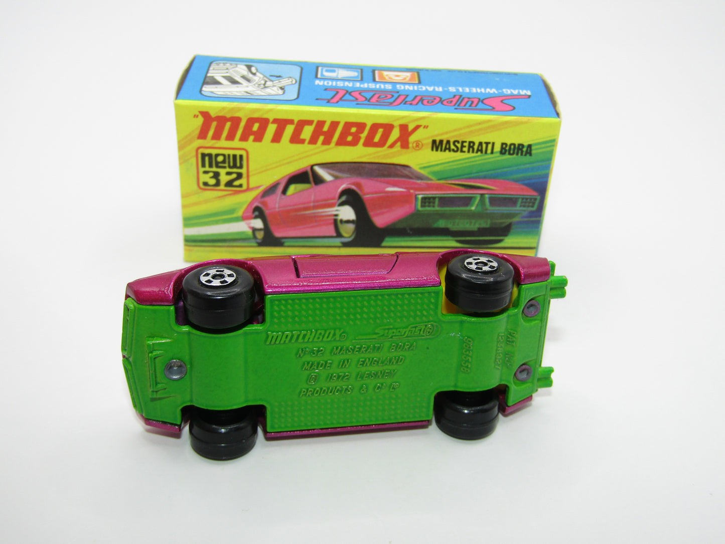 Matchbox Superfast No 32B Maserati Bora PURPLE 5 Spoke Wheels No Labels