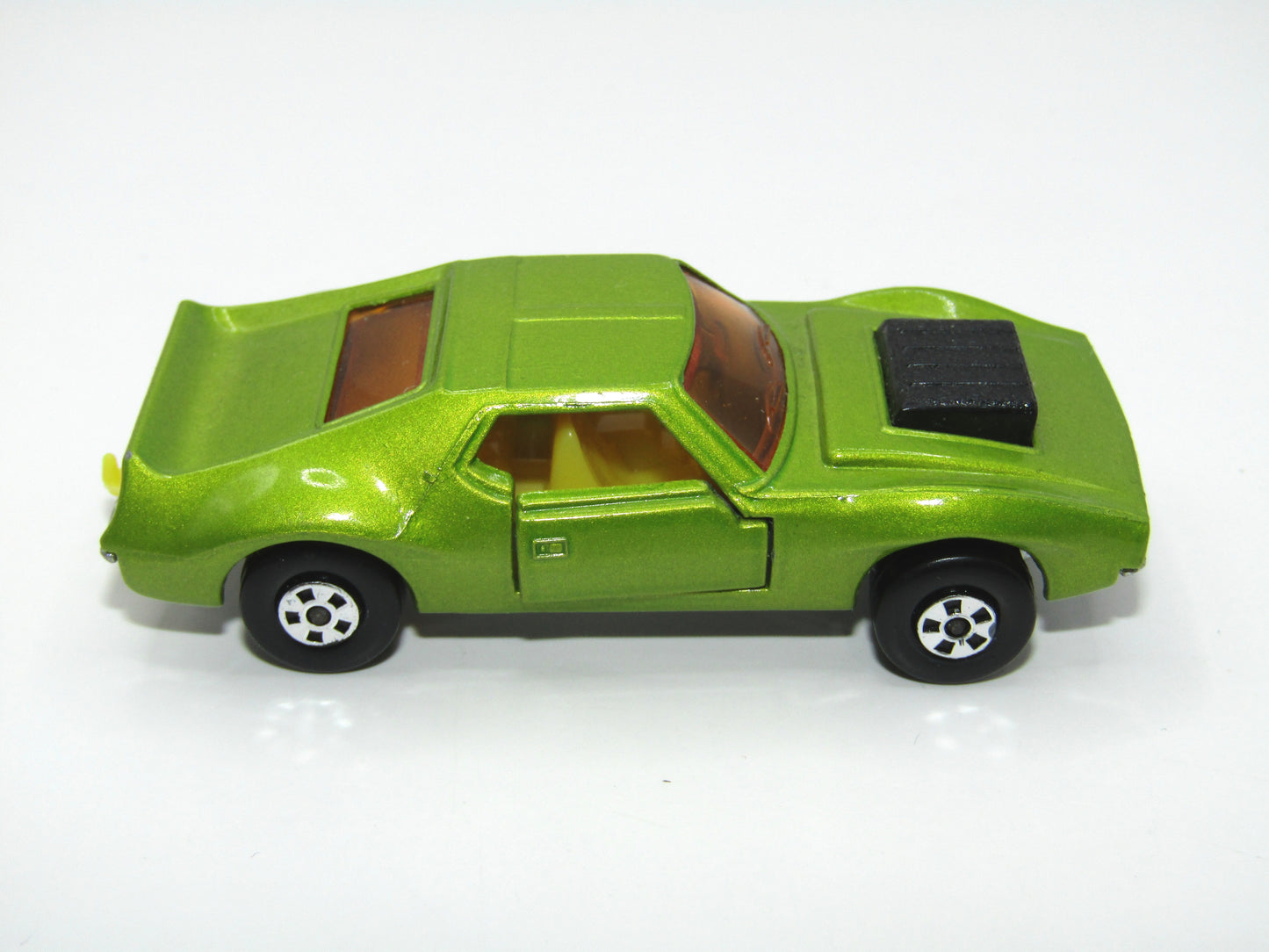 Matchbox Superfast 9B AMX Javelin Green 5 Spoke Lemon Interior