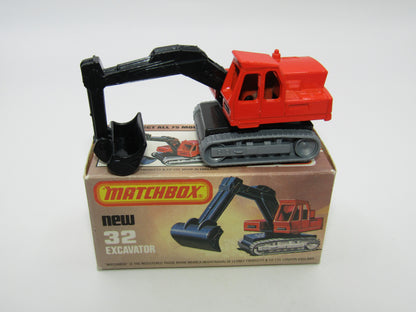 Matchbox Superfast No 32D Atlas Excavator Orange-Red Atlas Cast Grey Platform