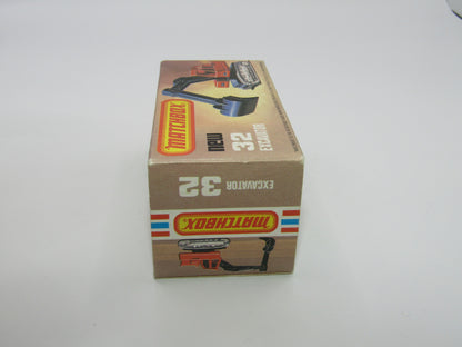 Matchbox Superfast No 32D Atlas Excavator Orange-Red Atlas Cast Grey Platform