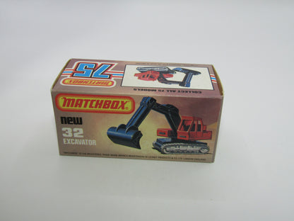 Matchbox Superfast No 32D Atlas Excavator RED Atlas Cast Grey Platform