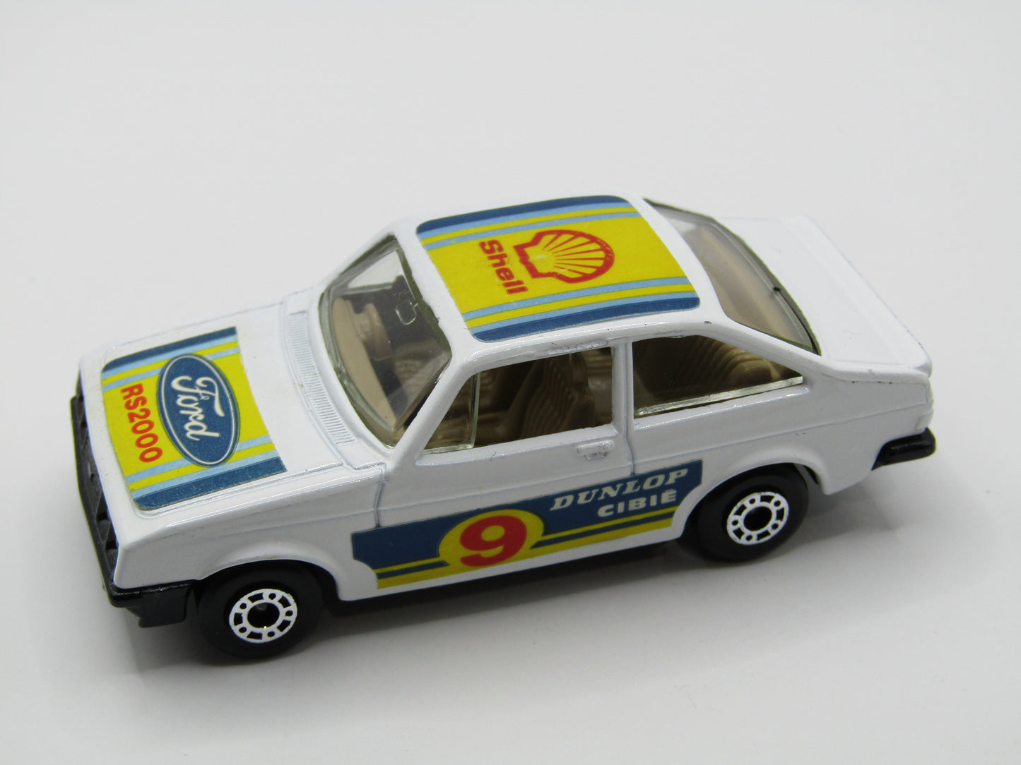 Matchbox Superfast 9C Ford Escort RS2000 Gloss Black Base