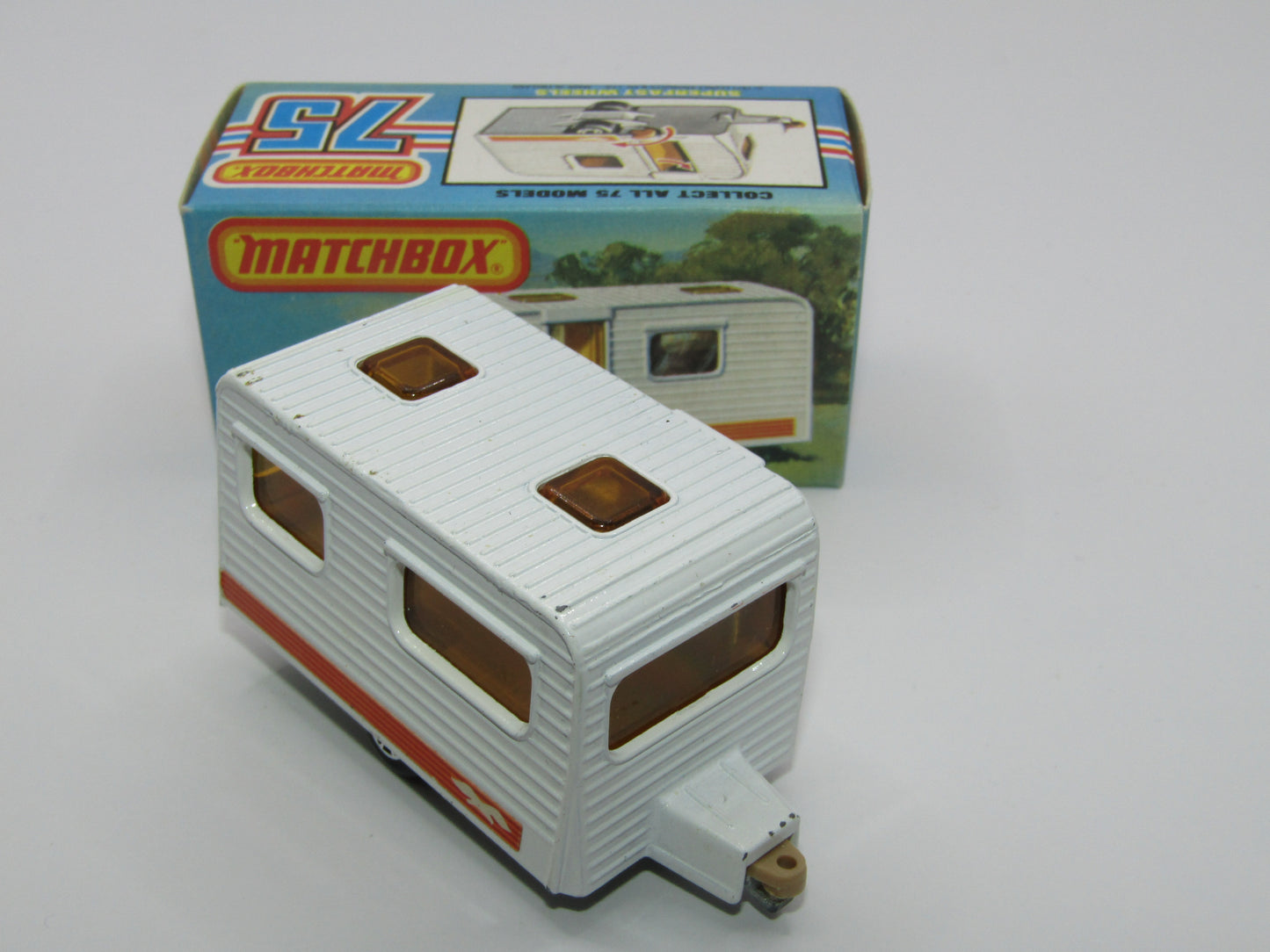 Matchbox Superfast 31C Caravan - BLUE DOOR & TAN Interior ORANGE Labels