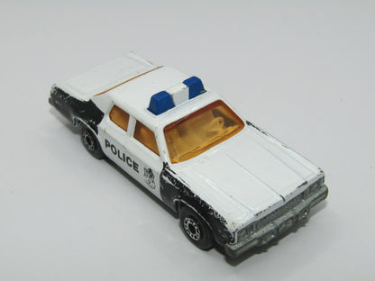 Matchbox Superfast 10C Plymouth Gran Fury SOLID Blue Lights