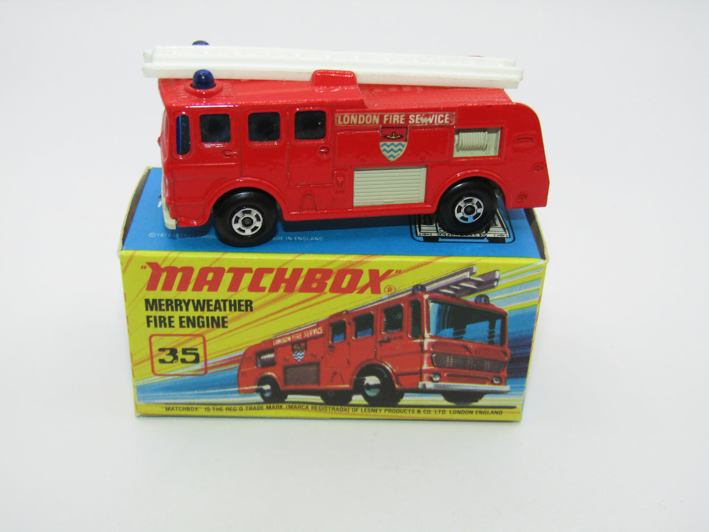 Matchbox Superfast No 35A Merryweather Fire Engine CREAM Interior
