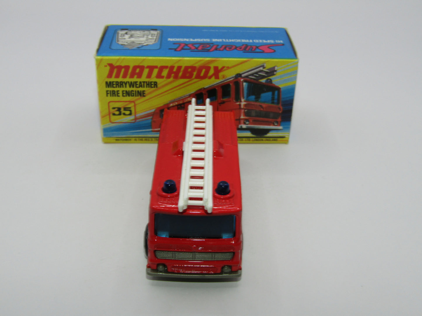 Matchbox Superfast No 35A Merryweather Fire Engine DOT DASH GOLD BASE