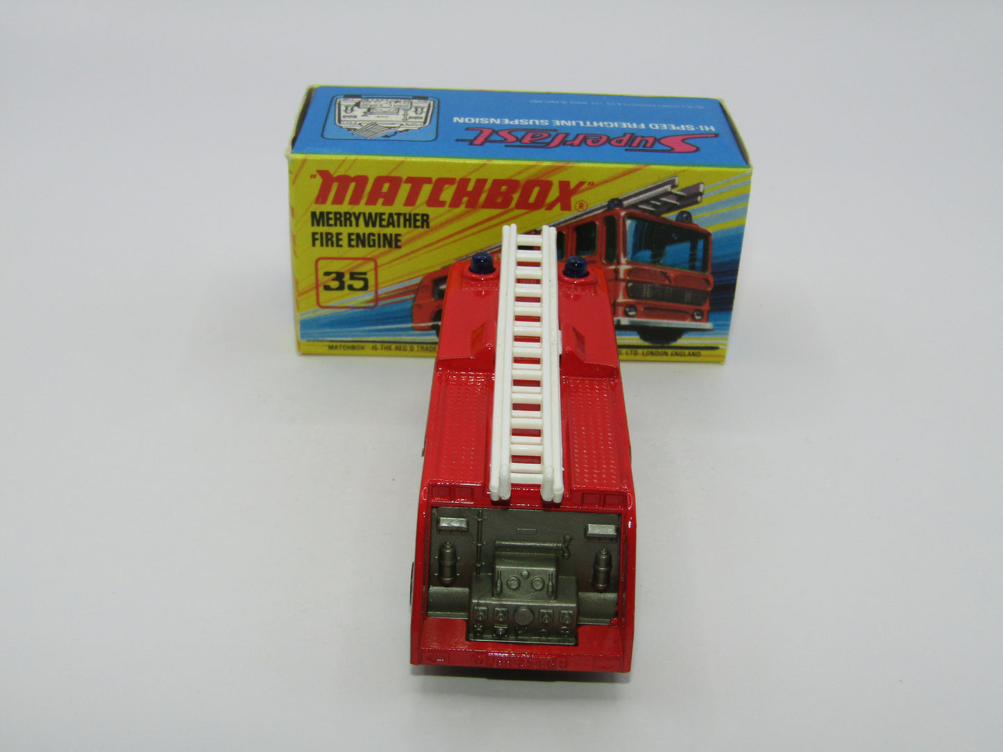 Matchbox Superfast No 35A Merryweather Fire Engine DOT DASH GOLD BASE