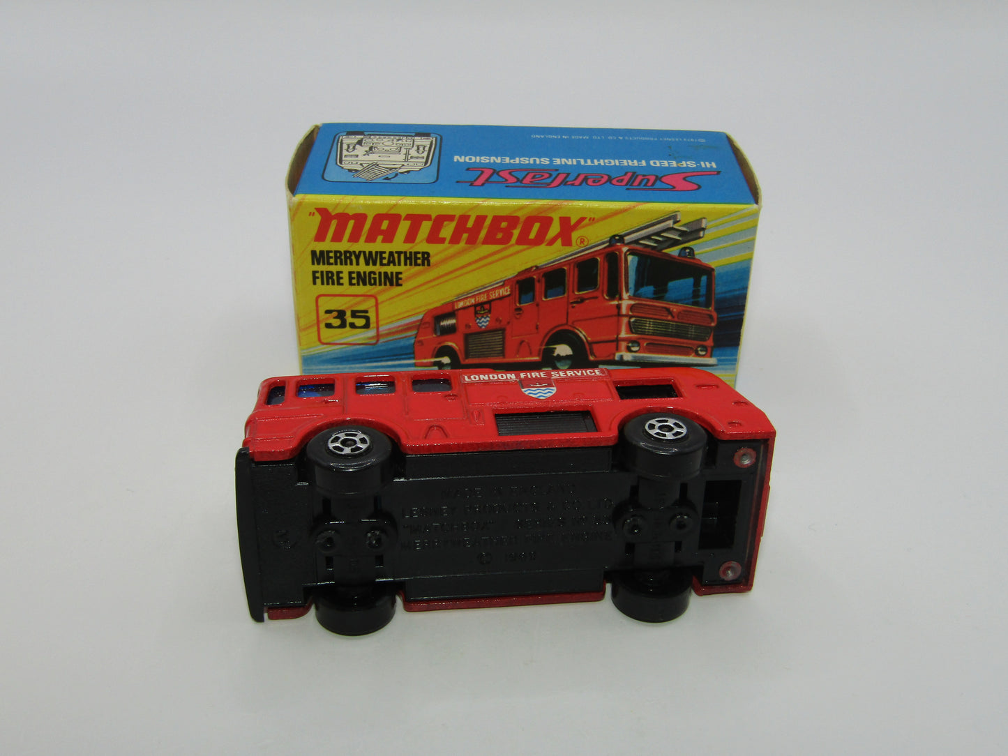 Matchbox Superfast No 35A Merryweather Fire Engine BLACK Interior