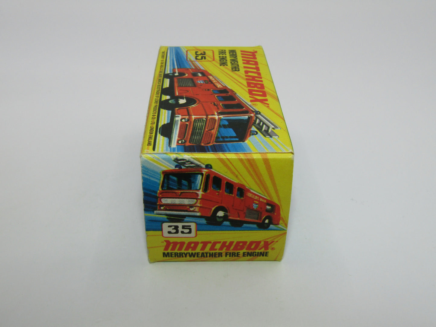 Matchbox Superfast No 35A Merryweather Fire Engine BLACK Interior