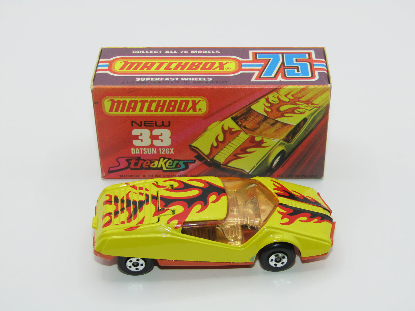 Matchbox Superfast 33B Datsun 126X Streakers Light Amber Windows Orange Base