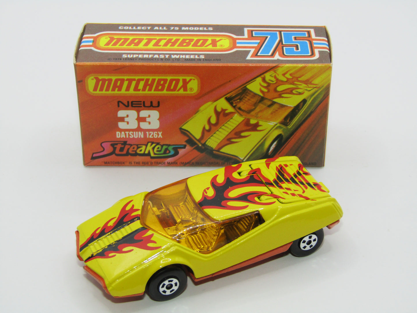 Matchbox Superfast 33B Datsun 126X Streakers DARK Amber Windows Orange Base