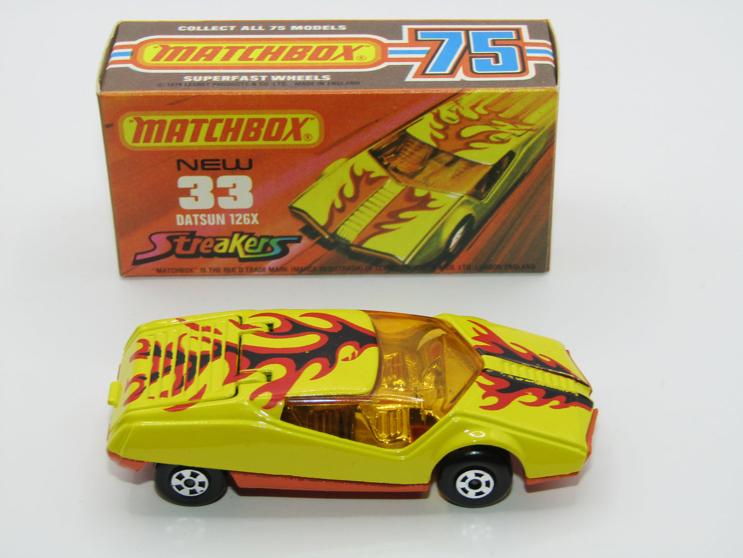 Matchbox Superfast 33B Datsun 126X Streakers DARK Amber Windows Orange Base