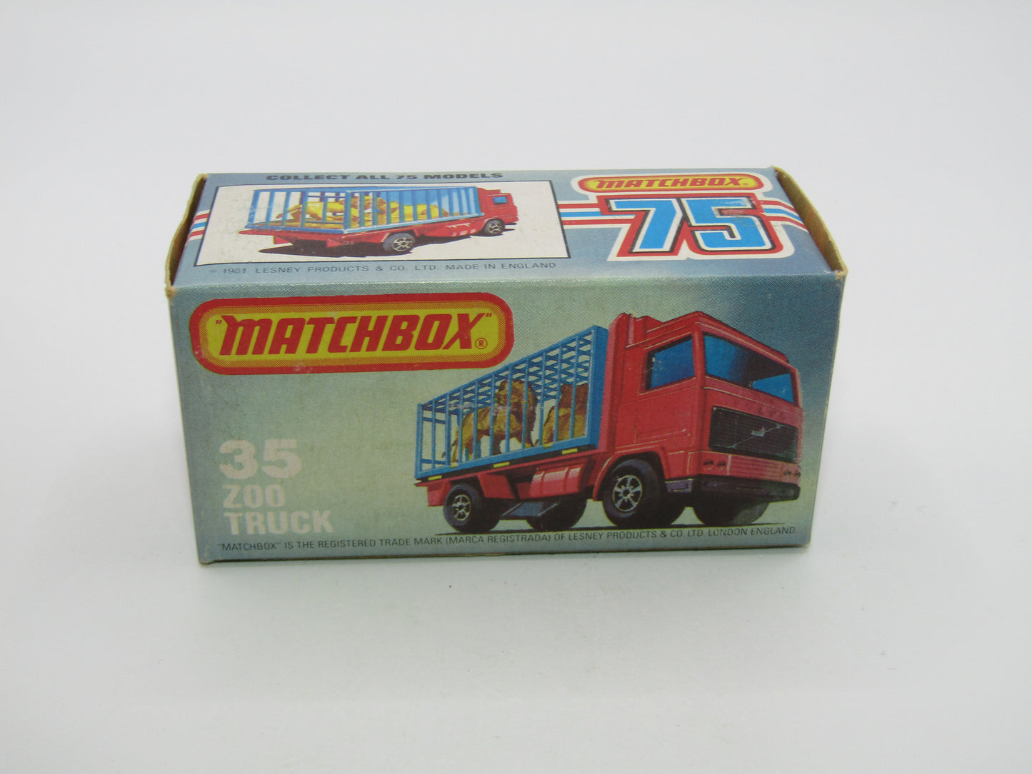 Matchbox Superfast No 35D Zoo Truck DARK BLUE Windows Grey Cage