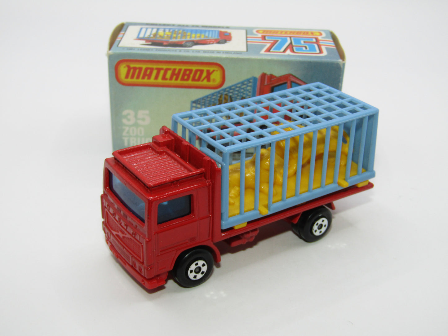 Matchbox Superfast No 35D Zoo Truck RED BASE 5 Spoke Wheels