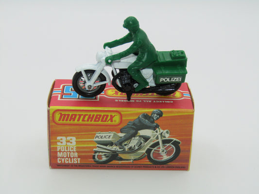 Matchbox Superfast 33C Police Motorcyclist Green Rider Polizei Wire Wheels