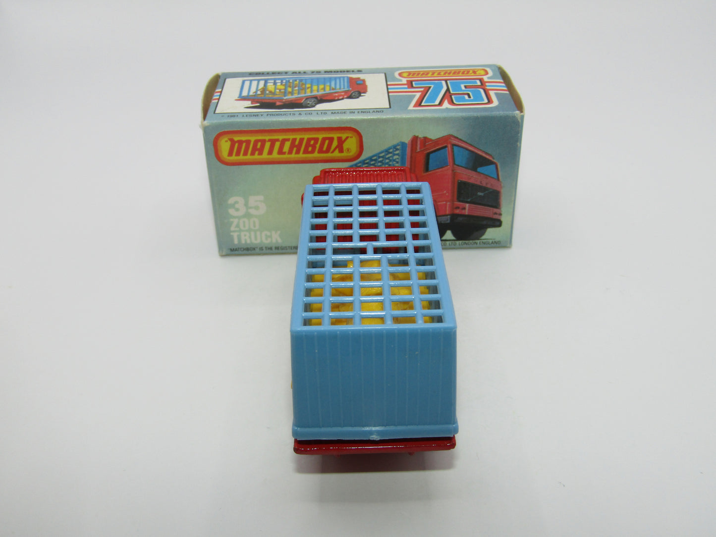 Matchbox Superfast No 35D Zoo Truck RED BASE 5 Spoke Wheels