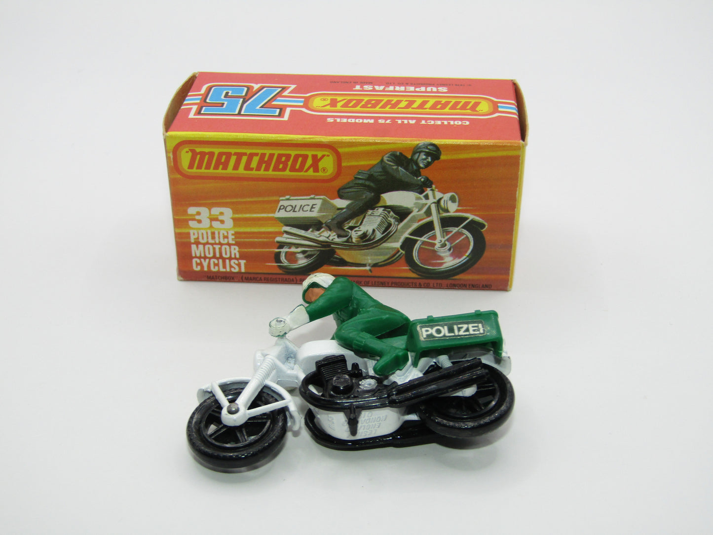 Matchbox Superfast 33C Police Motorcyclist Green Rider Polizei Mag Wheels