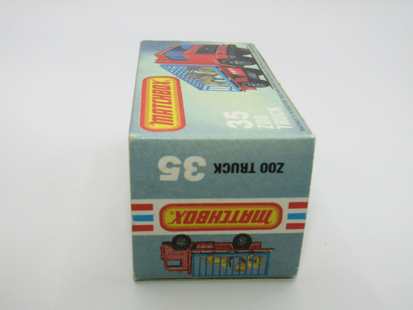 Matchbox Superfast No 35D Zoo Truck SMOKE Windows Blue Cage Yellow Lions