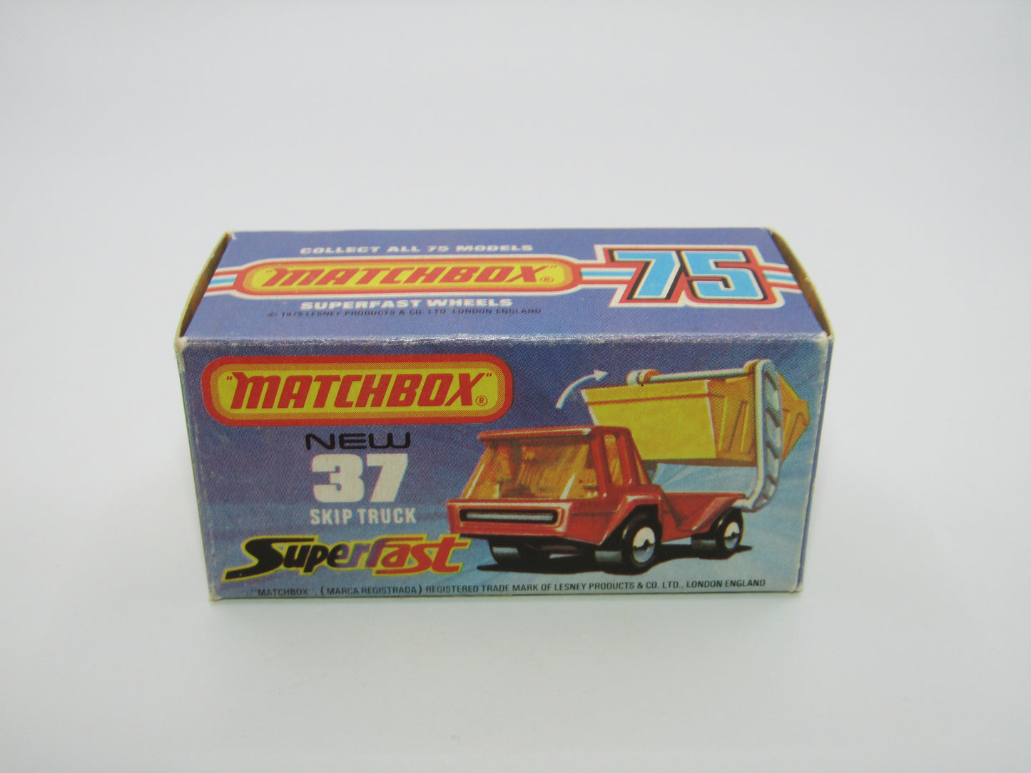 Matchbox Superfast No 37C Skip Truck Light Red BLUE TINTED Windows