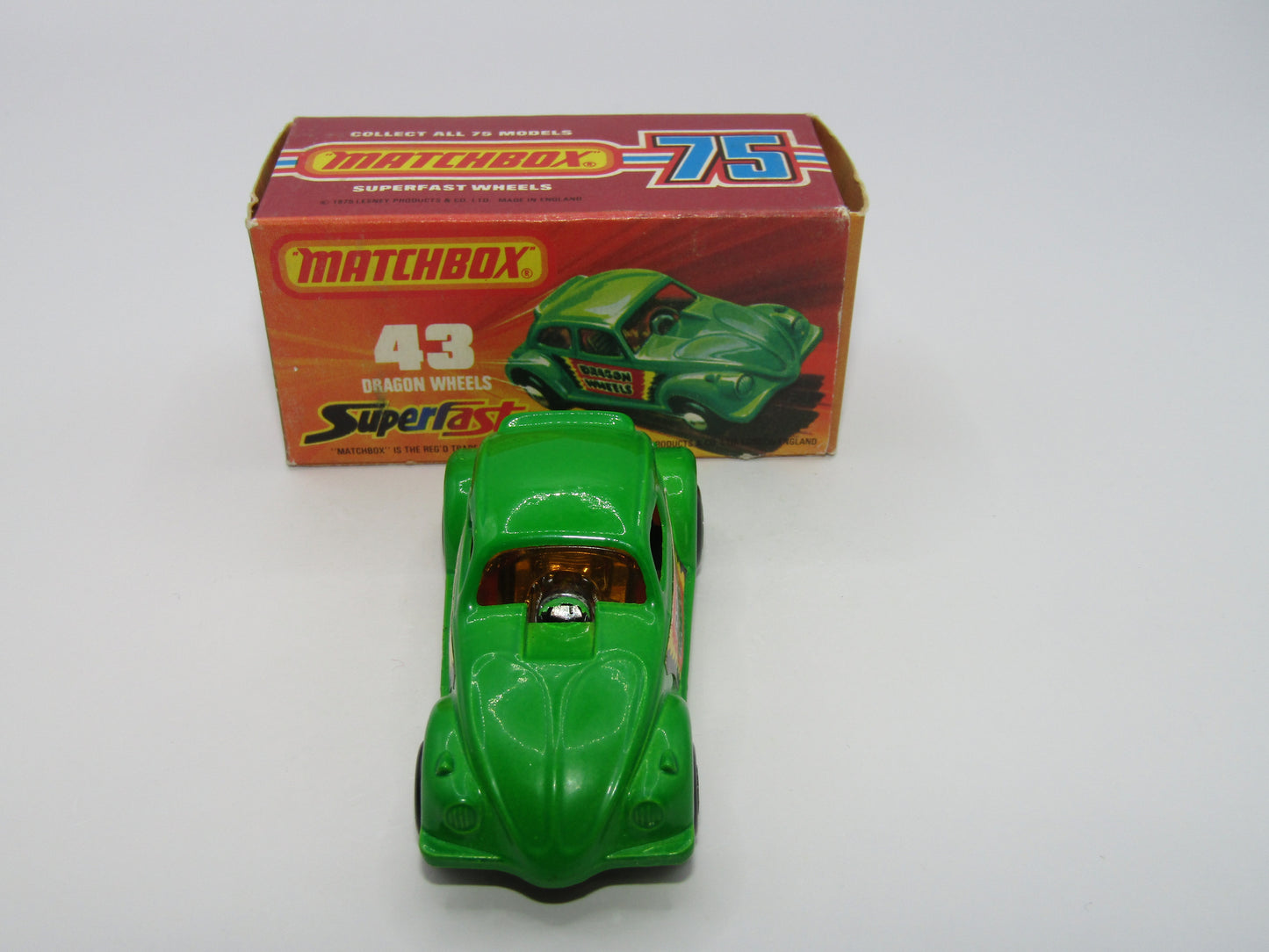 Matchbox Superfast 43B Dragon Wheels Dark Green Gloss Black Base