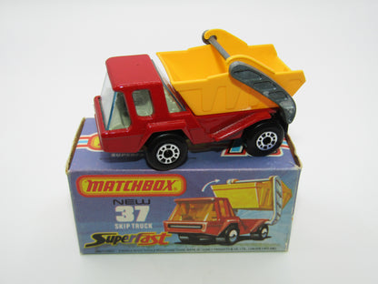 Matchbox Superfast No 37C Skip Truck DARK Red BLUE TINTED Windows