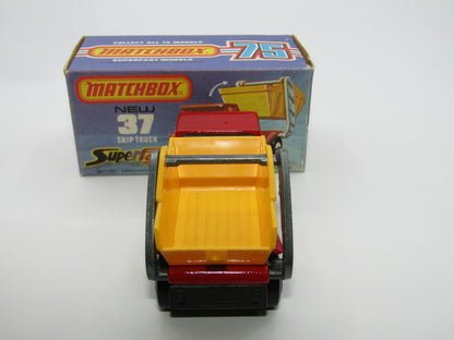 Matchbox Superfast No 37C Skip Truck DARK Red BLUE TINTED Windows