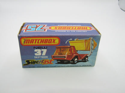 Matchbox Superfast No 37C Skip Truck DARK Red BLUE TINTED Windows