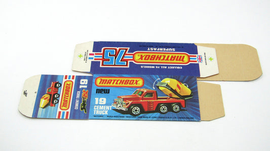 Matchbox Superfast 19C Cement Truck Empty Original Box - Factory Unfolded
