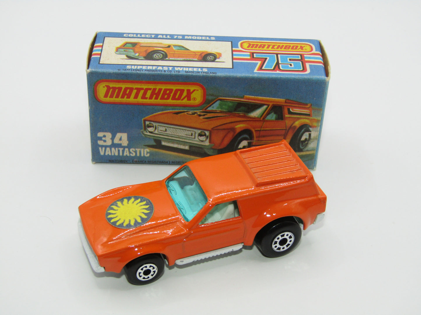 Matchbox Superfast 34B Vantastic SUN LABEL & GREEN Windows