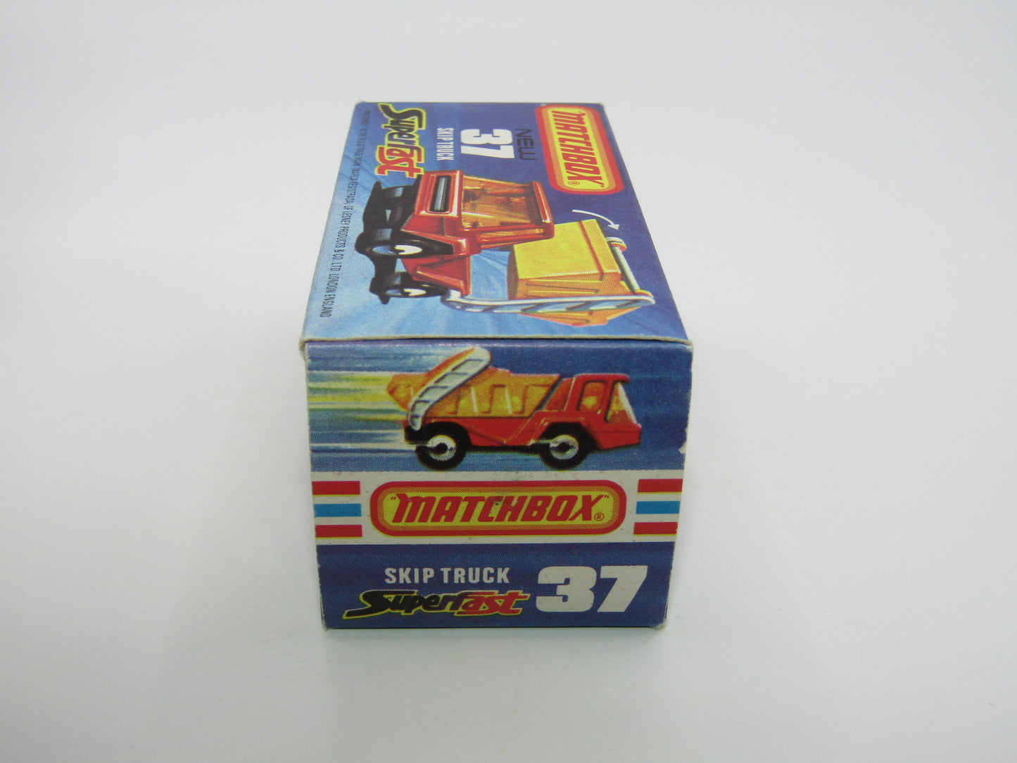Matchbox Superfast No 37C Skip Truck SMOKE windows GREY-BROWN Base