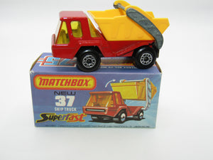 Matchbox Superfast No 37C Skip Truck AMBER Windows MET Brown Base