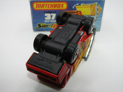 Matchbox Superfast No 37C Skip Truck Promotional "Richardsons Oldbury"