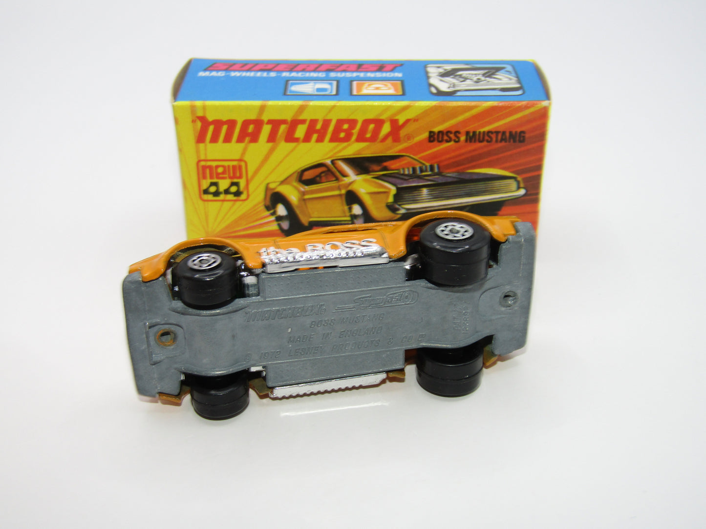 Matchbox Superfast 44B Boss Mustang Light Orange The Boss Outline Shadow Tampo