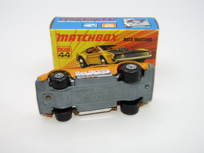 Matchbox Superfast 44B Boss Mustang Light Orange The Boss Outline Shadow Tampo
