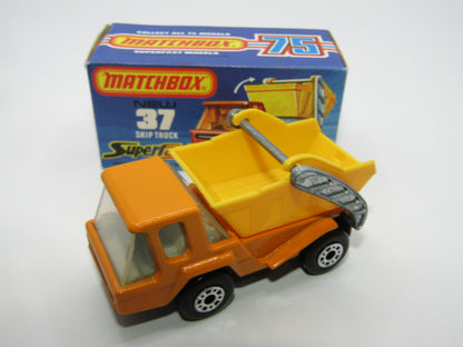 Matchbox Superfast No 37C Skip Truck ORANGE Yellow Skip, Black Base