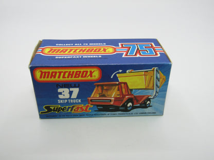 Matchbox Superfast No 37C Skip Truck ORANGE Yellow Skip, Black Base