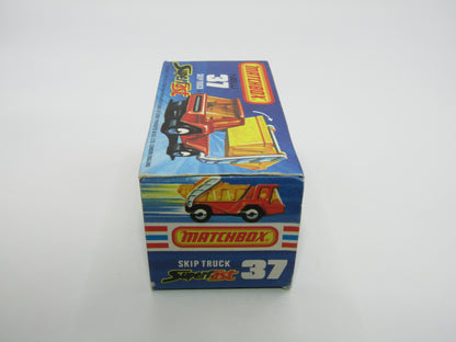 Matchbox Superfast No 37C Skip Truck ORANGE Yellow Skip, Black Base