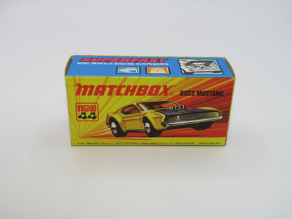 Matchbox Superfast 44B Boss Mustang LIGHT LEMON & LIGHT Amber Windows