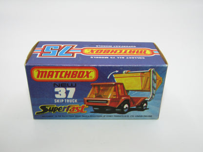Matchbox Superfast No 37C Skip Truck ORANGE Red Skip, Black Base
