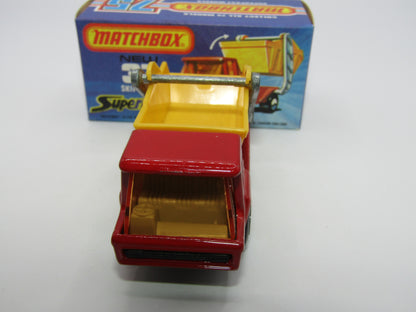 Matchbox Superfast No 37C Skip Truck Red AMBER Windows Grey Interior